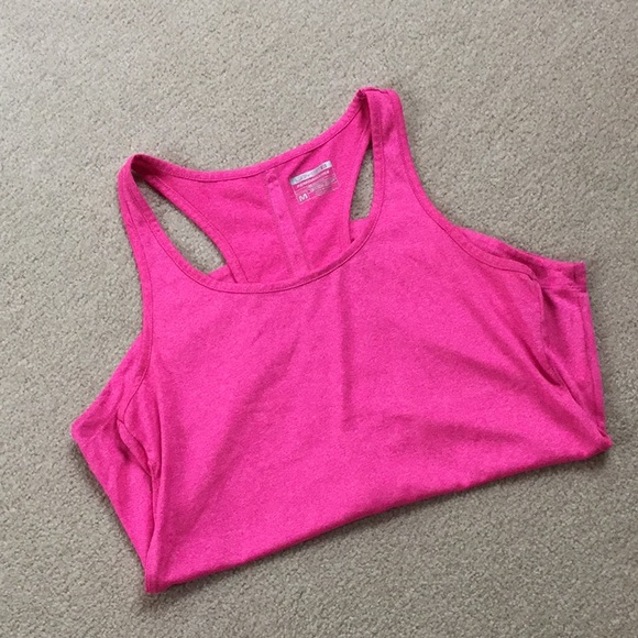 Layer 8 work out tank top - Picture 1 of 8